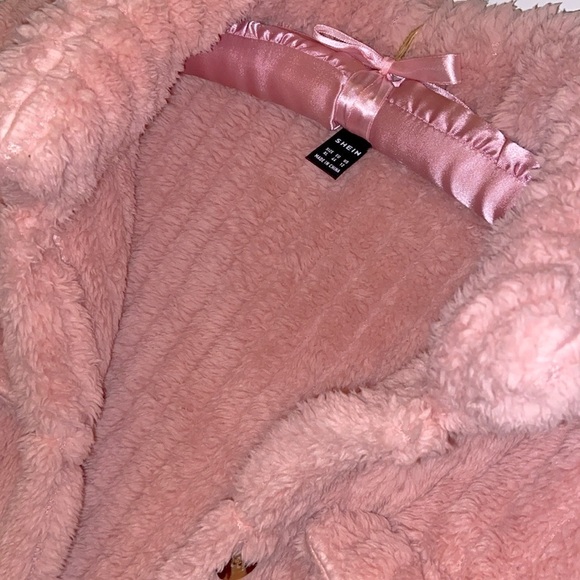 Super Soft Pink Blush Fuzzy Jacket shirt - Picture 2 of 6